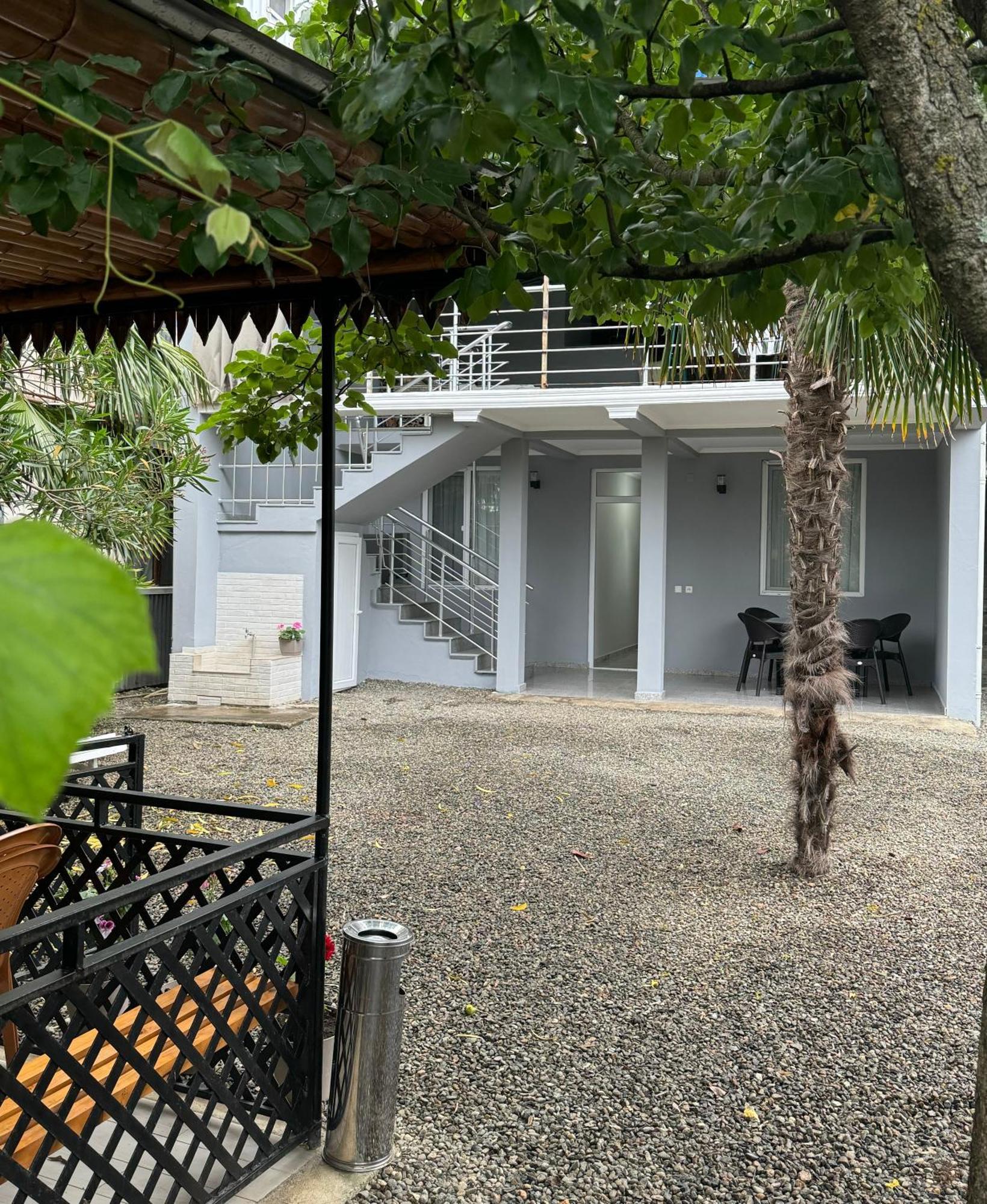 Hotel Nika House Ureki Exterior foto